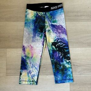 Nike Pro Capri Leggings